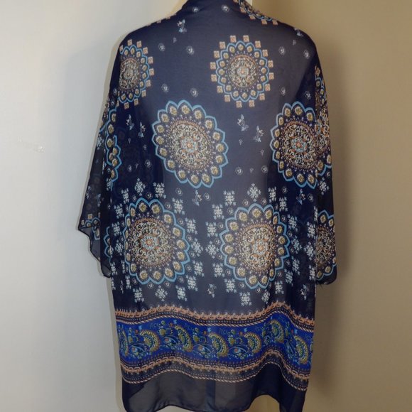 Beach Cover-Up / Kimono / Mandala Designs - Picture 9 of 13